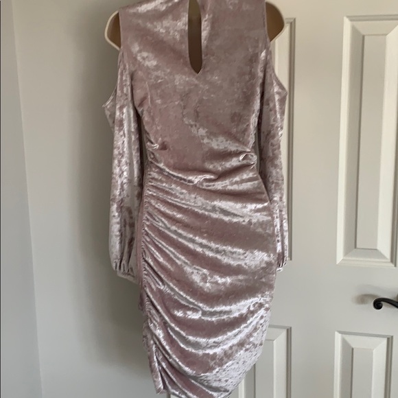 Cold shoulder crushed velvet body on dress - Picture 2 of 5
